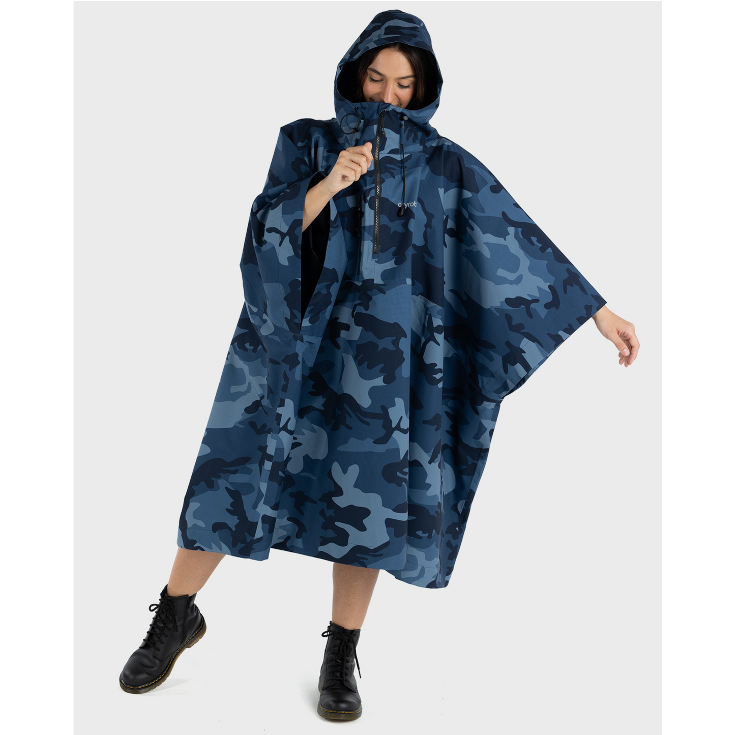 dryrobe® Waterproof Poncho Blue Camo