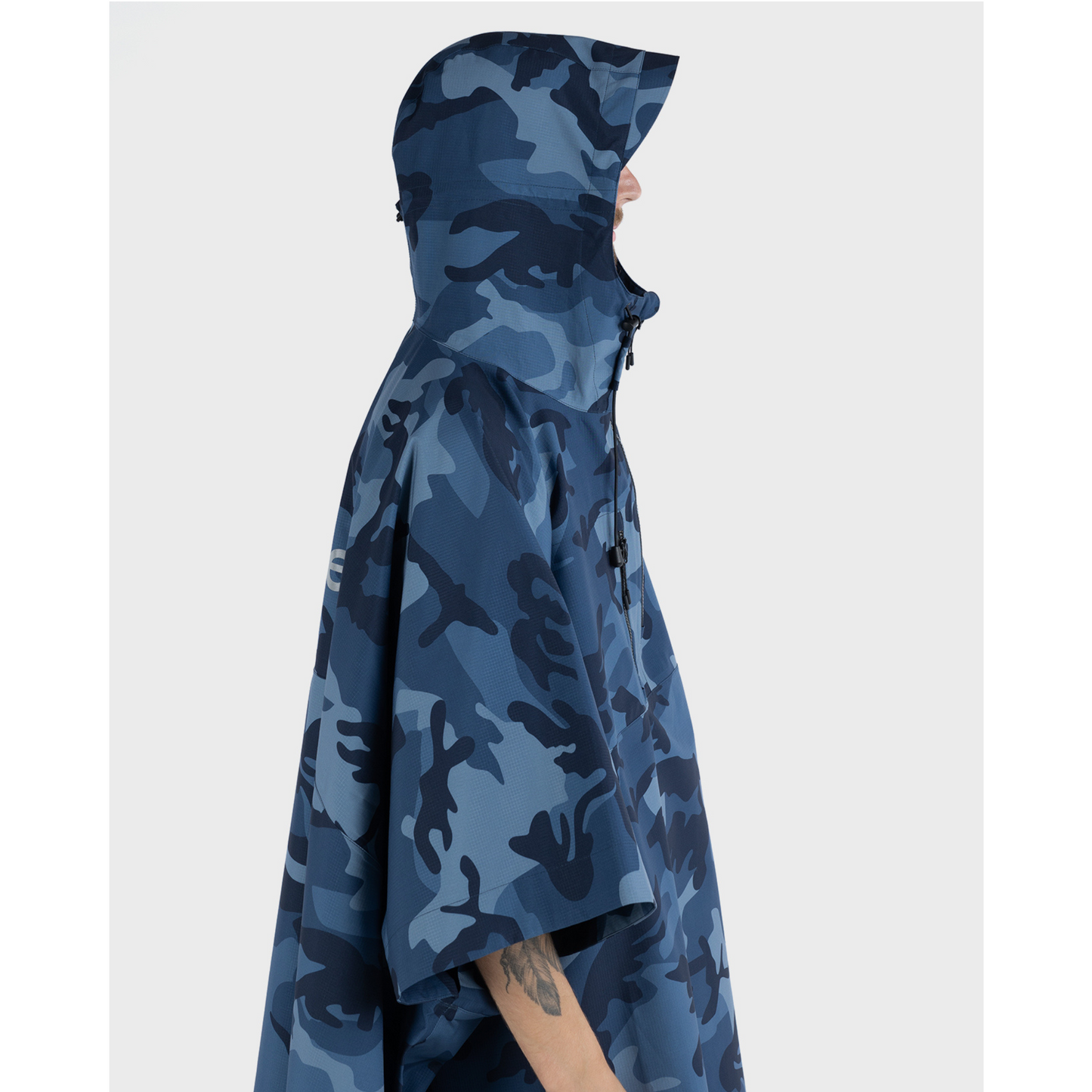 dryrobe® Waterproof Poncho Blue Camo