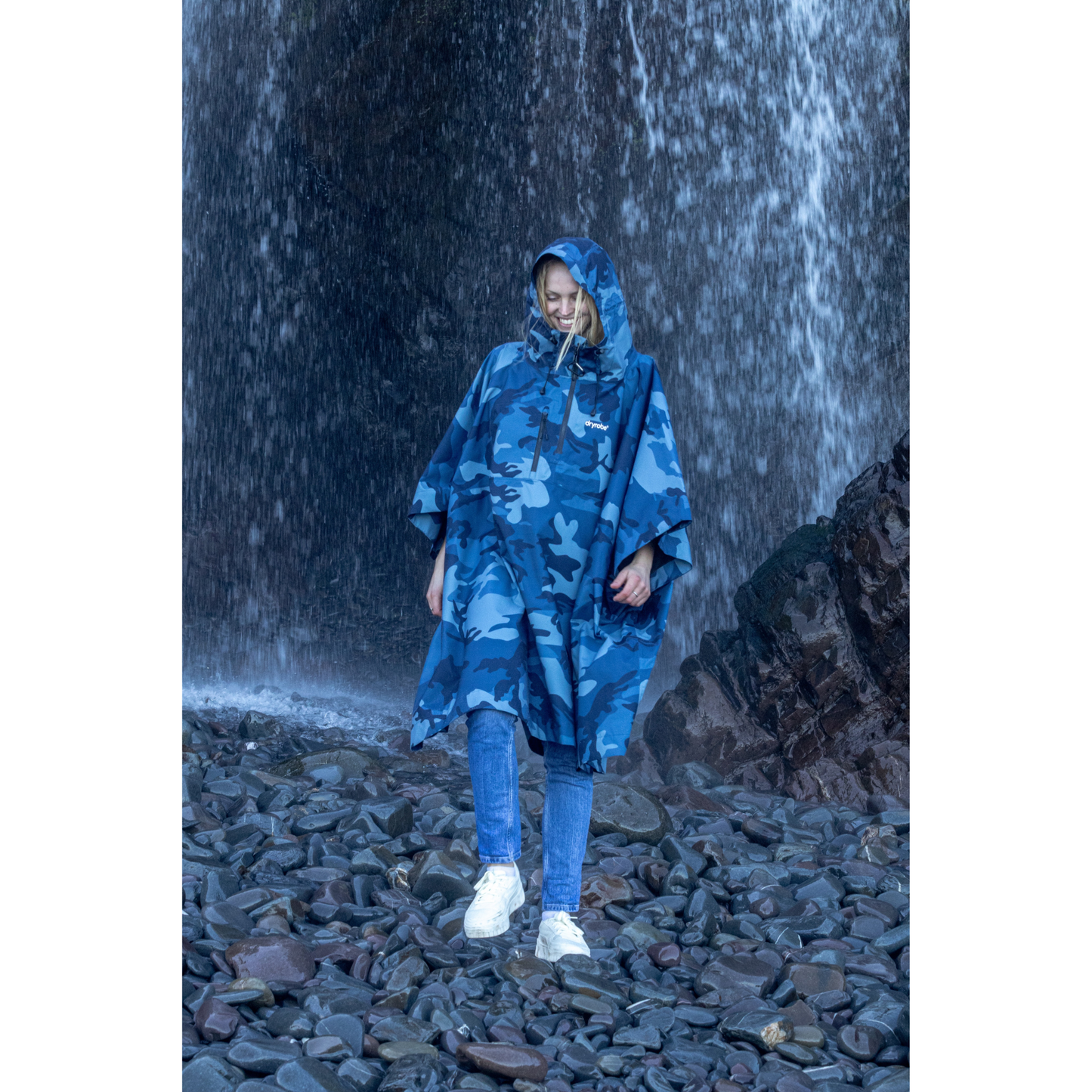 dryrobe® Waterproof Poncho Blue Camo