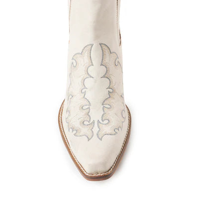 Dearling Ranch Booties White